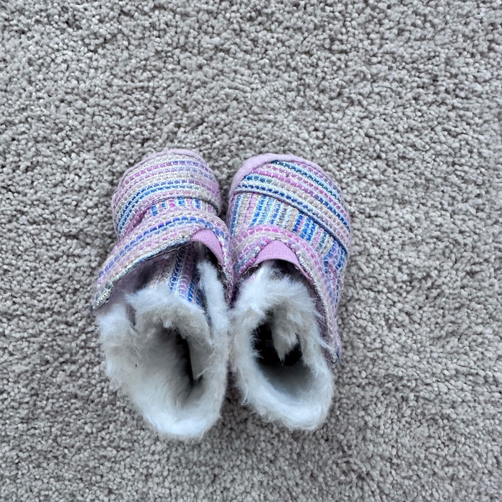 Toms Kids Boots in Pink and Blue